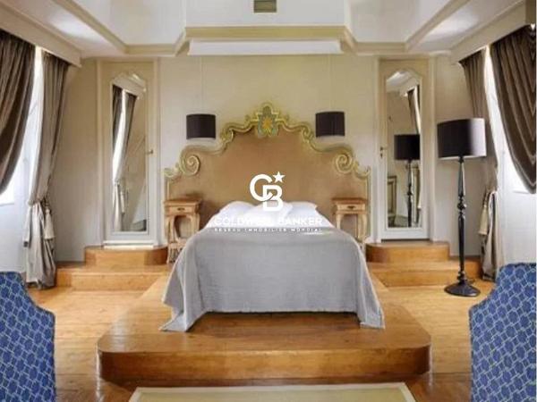 Vente maison 57 pièces 77610 - Fontenay Trésigny