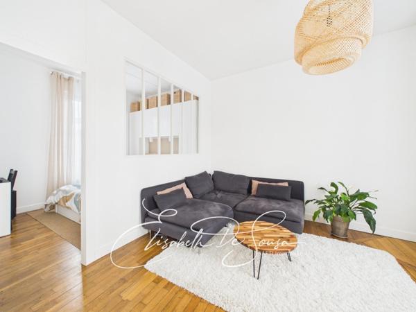 2 pièces avec cour privative