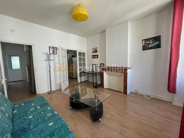 Vente
                Appartement51 m² - 2 Pièces -
                    TARBES (65000)