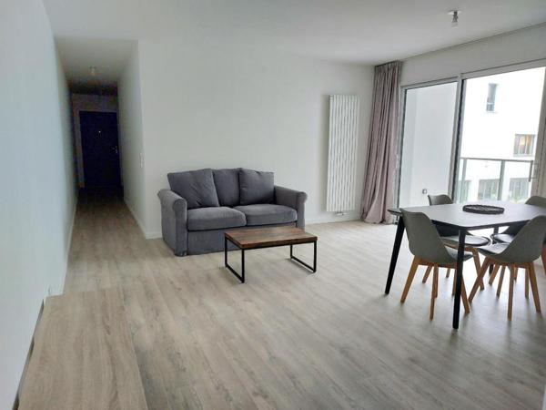 Appartement T2 à louer La Roche Sur Yon - 60 m² (réf : 574294)