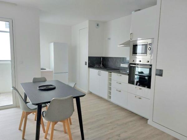 Appartement T2 à louer La Roche Sur Yon - 60 m² (réf : 574294)