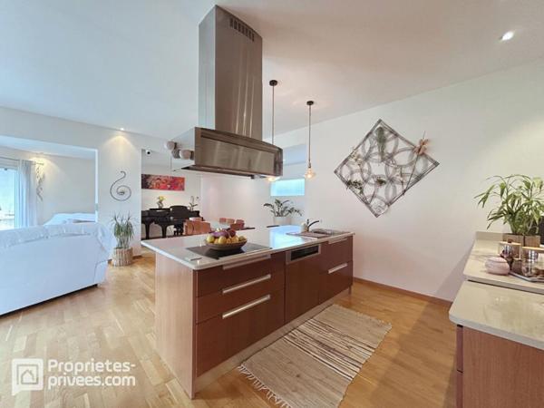 Maison de plain-pied, 5 pièces 200 m², à Pernes-Les-Fontaines