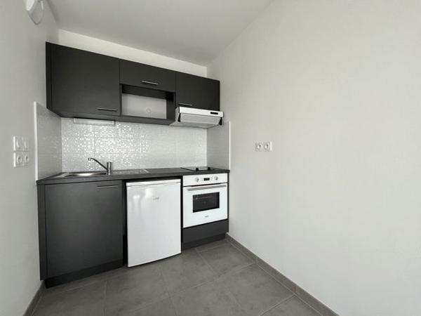 Appartement 2 pièces T2 F2 40.2 m² à Saint- Nazaire 25 RUE LUCIEN PETIT-BRETON, ZAC PLESSIS 44600 à louer