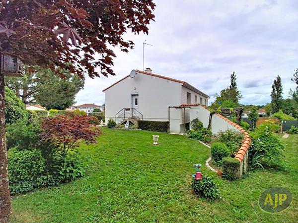 Vente maison Mouilleron Le Captif : 213 000 € - AJP Immobilier La Roche-sur-Yon