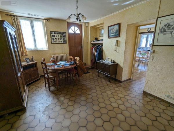 Maison à vendre à Nogent-le-Rotrou dans l'Eure-et-Loir (28400), ref : 10 MM
