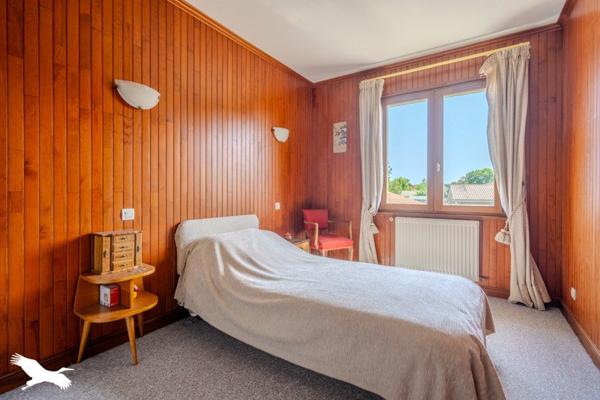 Maison à vendre |  Eysines |  9 pièces | 219 m²