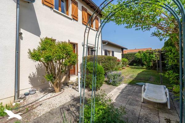 Maison à vendre |  Eysines |  9 pièces | 219 m²