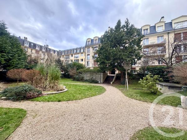 Appartement à vendre  2 pièces - 41 m2 VERSAILLES - 78