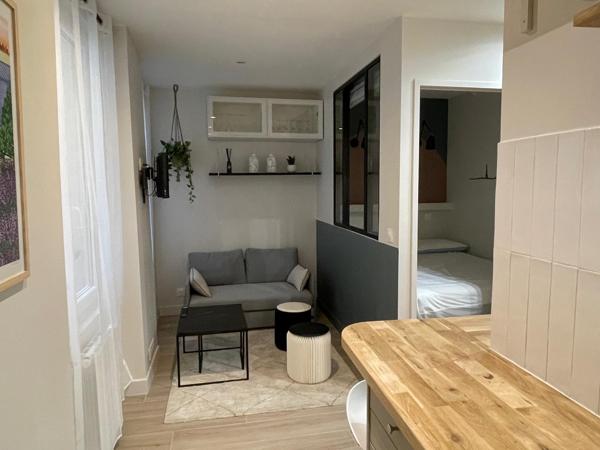 75002 Paris - Appartement situé rue des Petits Carreaux