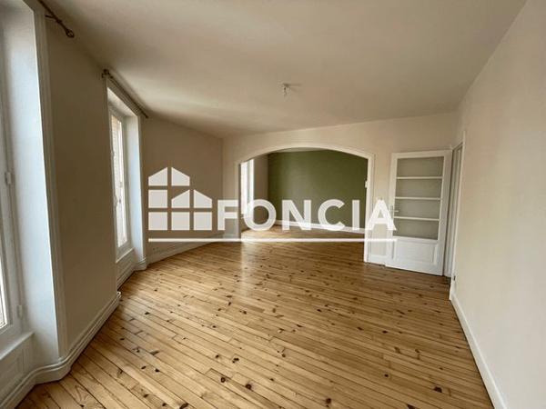 Location Appartement 4 pièces 103.94 m² - 9, RUE FRANCISQUE ROCHARD Roanne 42300