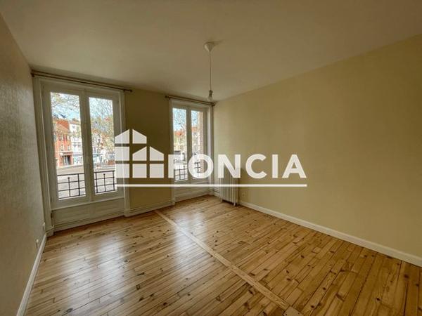 Location Appartement 4 pièces 103.94 m² - 9, RUE FRANCISQUE ROCHARD Roanne 42300