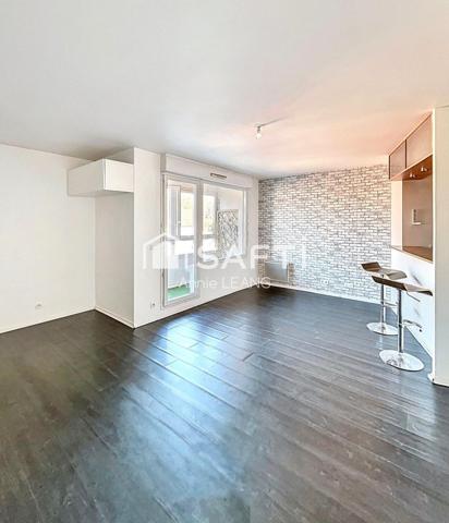 Luminosité, confort et emplacement idéal à Saint-Denis Porte de Paris !