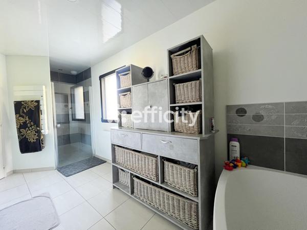 Maison 7 pièces - 166 m²