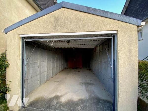 Maison à Vendre à Plouha (22580) en Côtes-d'Armor (22)

Cette maison d'une superficie habitab...