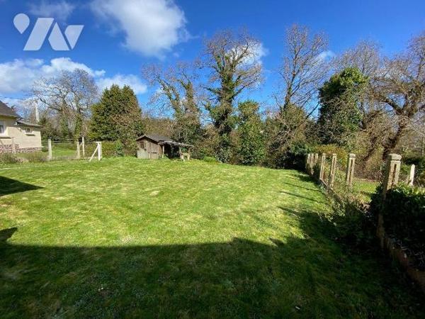 Maison à Vendre à Plouha (22580) en Côtes-d'Armor (22)

Cette maison d'une superficie habitab...