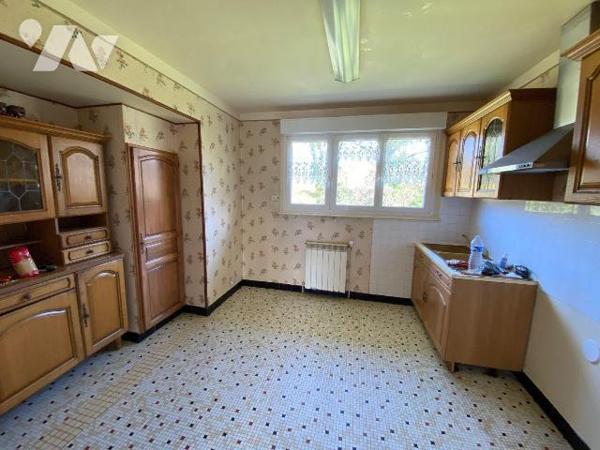 Maison à Vendre à Plouha (22580) en Côtes-d'Armor (22)

Cette maison d'une superficie habitab...