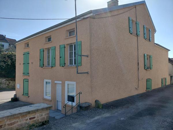 Immeuble de rapport situé à FAYL BILLOT 52500
