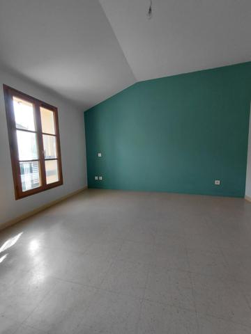 Immeuble de rapport situé à FAYL BILLOT 52500