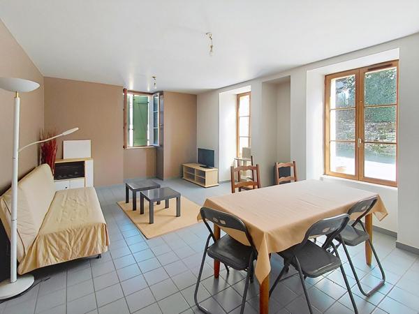 Immeuble de rapport situé à FAYL BILLOT 52500