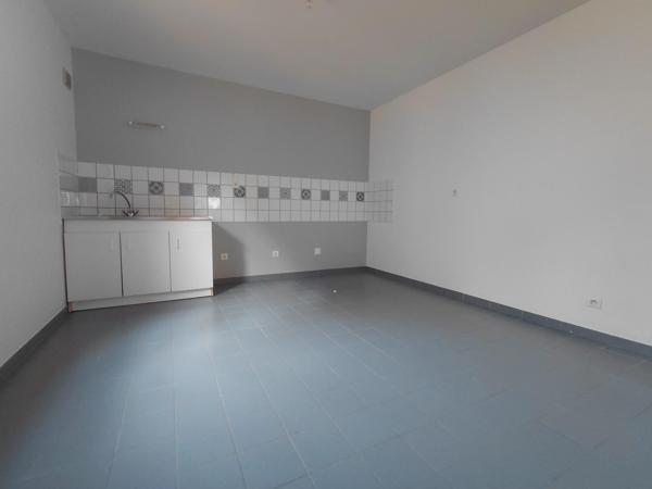 Immeuble de rapport situé à FAYL BILLOT 52500