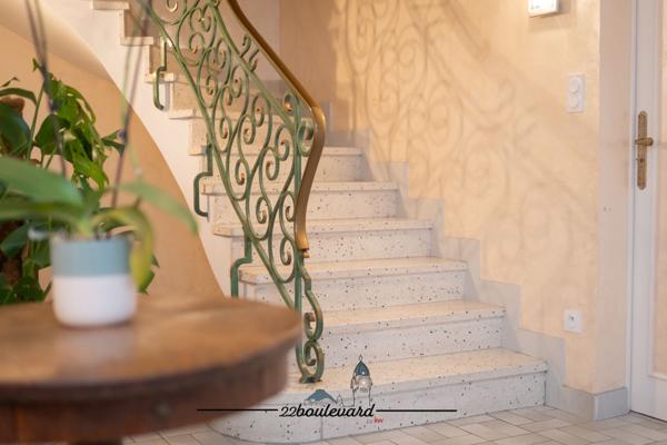 Maison 10 pièces - 160 m² Exclusivité efficity