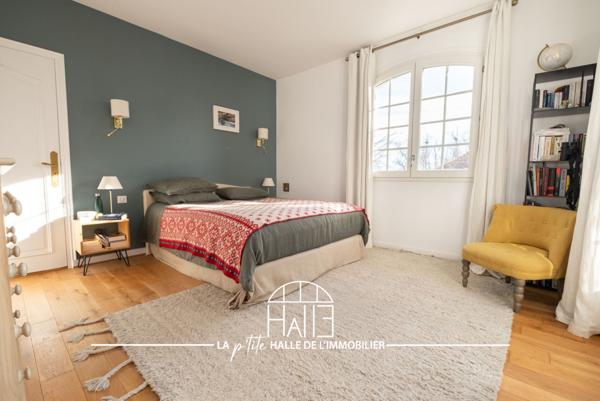 Maison 8 pièces - 228 m² Exclusivité efficity