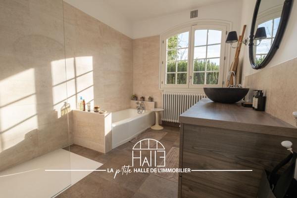 Maison 8 pièces - 228 m² Exclusivité efficity