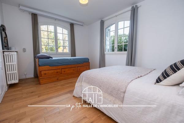 Maison 8 pièces - 228 m² Exclusivité efficity