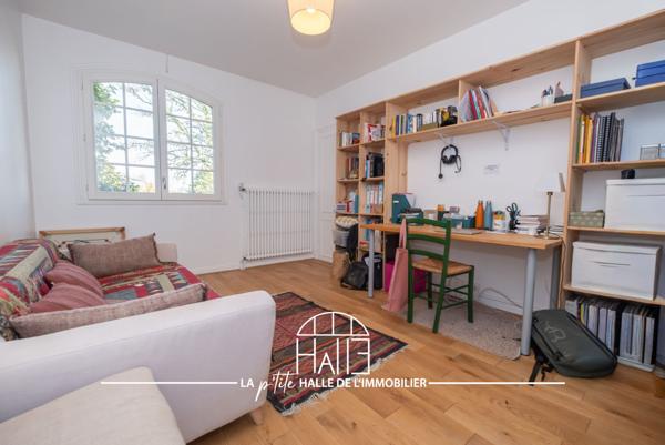 Maison 8 pièces - 228 m² Exclusivité efficity