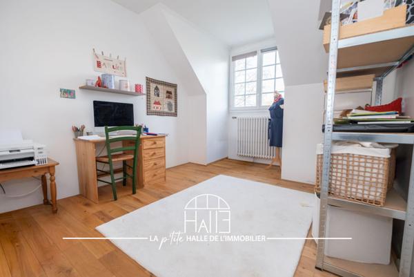 Maison 8 pièces - 228 m² Exclusivité efficity