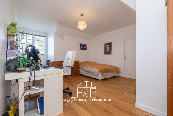 Maison 8 pièces - 228 m² Exclusivité efficity