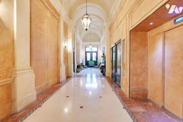 Duplex 2 pièces lumineux, calme, proche Jardin du Luxembourg.