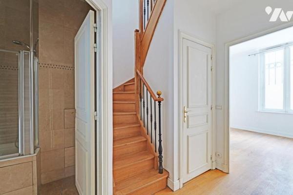 Duplex 2 pièces lumineux, calme, proche Jardin du Luxembourg.