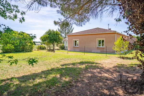 Maison de plain pied à vendre au Lédat