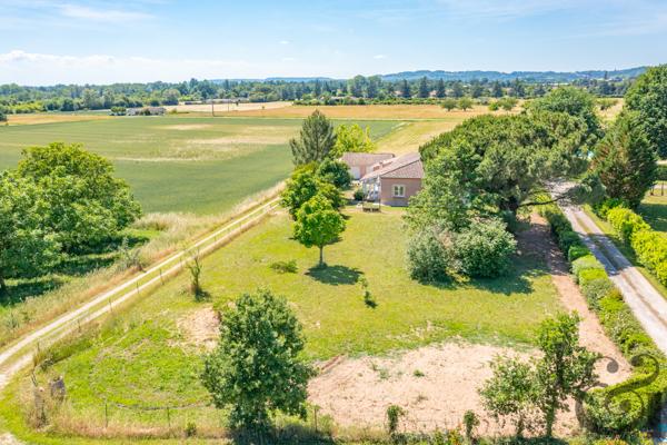 Maison de plain pied à vendre au Lédat