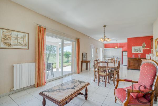 Maison de plain pied à vendre au Lédat