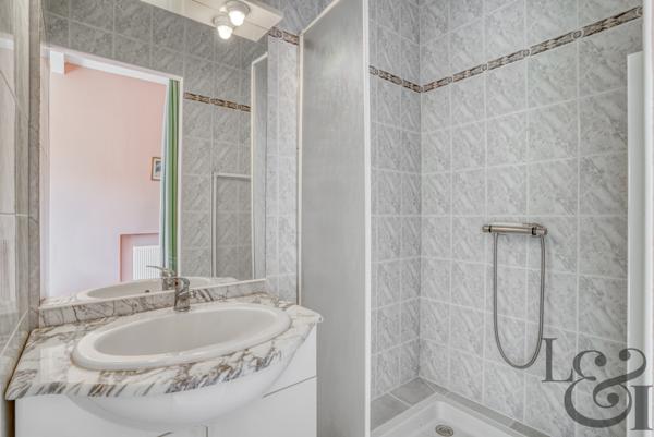 Maison de plain pied à vendre au Lédat