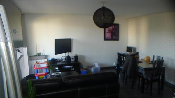 Appartement T3 de 62,77 m² avec terrasse et garage à Pierre-Bénite , Pierre-bénite