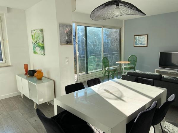 NEUILLY SUR SEINE RUE LONGCHAMP PROCHE BOIS DE BOULOGNE APPARTEMENT T4 MEUBLE/TERRASSE BALCON+CAVE