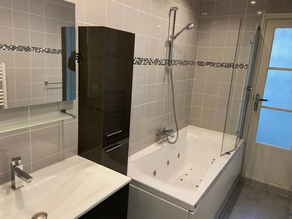 NEUILLY SUR SEINE RUE LONGCHAMP PROCHE BOIS DE BOULOGNE APPARTEMENT T4 MEUBLE/TERRASSE BALCON+CAVE