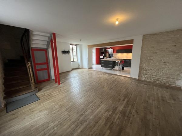 Maison à vendre |  Courcôme |  7 pièces | 180 m²