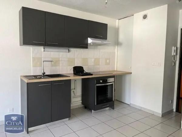 Appartement à louer 2 pièces 42.15m² Tourcoing (59200)