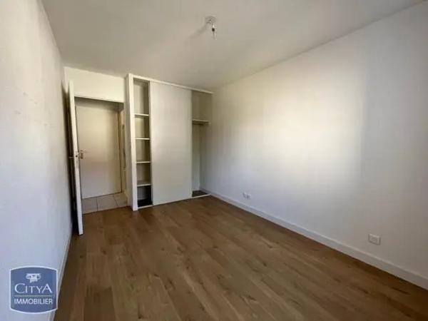 Appartement à louer 2 pièces 42.15m² Tourcoing (59200)