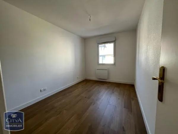 Appartement à louer 2 pièces 42.15m² Tourcoing (59200)