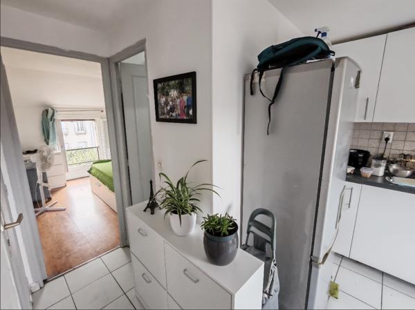 Appartement
         2 pièces
        - 31 m² 118 000 € *