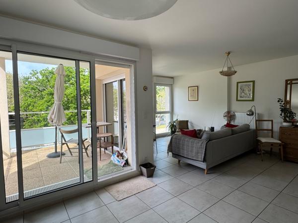 Appartement 3 pièce(s) 2 chambre(s) 66 m²