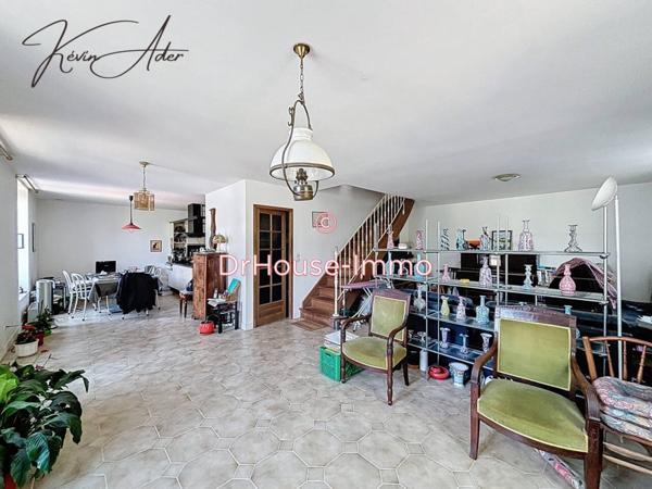 Maison à vendre 8 pièces de 328 m²