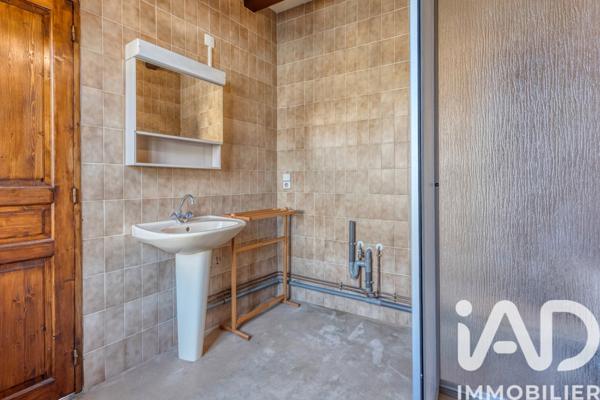 Maison à vendre 4 pièces 120 m² Saint-Vincent-de-Mercuze