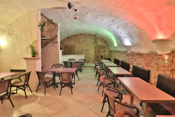 Carcès - Local Commercial - 141m2