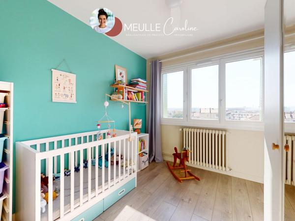 Appartement
         3 pièces
        - 79 m² Exclusivité 340 000 € *
